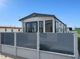 Sunnymede B10 with Hot tub - Fantasy island - Ingoldmells - Meadow Lakes Caravan & Lodge Hire