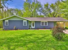 Knoxville Charm 4BR Oasis Near Downtown and UT