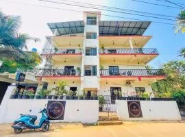 10 BR spacious luxury stay at Candolim with pool