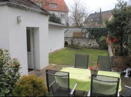 2 Room Messe Flat, 4 Min Airport, with Garden, hotell sihtkohas Langenhagen