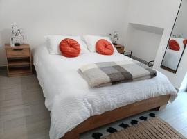 Cassinet House, Hotel in Curno