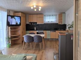 Naturnah & gemütlich - Feriennest mit Bergkulisse โรงแรมในSankt Konrad