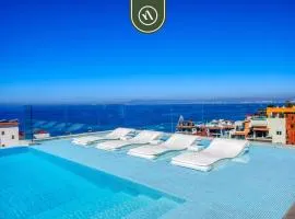 Stunning 2 BR Condo in Romantic Zone - Pool