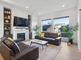 Sparsh Villas - Exquisite & Luxurious Family Home