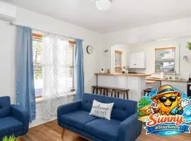 Charming 2-Bedroom Home Lakeland