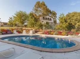 Luxurious Home In Arguelaguer