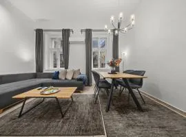 Old Town Apartment - Sonja Studio near Presidential Palace