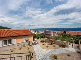 Holiday Home near Beach in Vrbnik-Insel Krk 45799