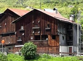 Vicinanza d'Andraz, hótel í Andraz