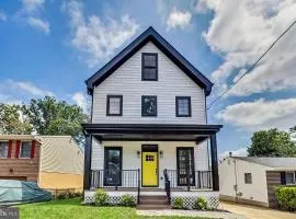 35 Owners Penthouse - 1 King Bed, Private Bathroom - Nonsmoking