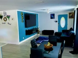 Serene 3-Bedroom renovated house with AC in Fort Lauderdale