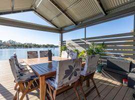 105 Riverfront Road, Murray Bridge, Hotel in Murray Bridge