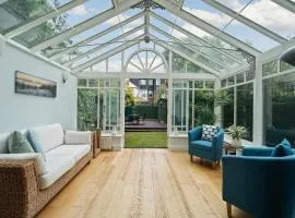 Relaxed Family Retreat in Kingston
