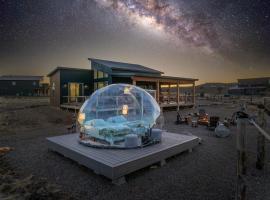 Brycegate Retreat. Stunning Views. Modern Comforts., hotel en Hatch