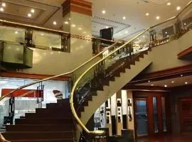 The CentrePoint Hotel