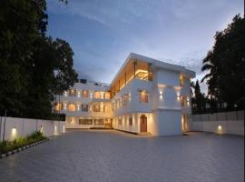 Hotel Salkara Chavakkad, хотел в Manattala