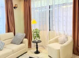 StayDar Cozy 2-Bedroom Apartment close to the city