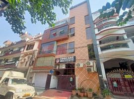 RROOMS Eco Hotel SM Palace, hotel v destinácii Gomti Nagar