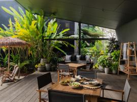 Imperial Boutique Accommodation, kh&aacute;ch sạn c&oacute; bồn tắm n&oacute;ng ở Eumundi