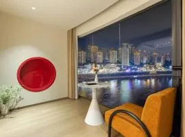 Skyline Riverview Apartments