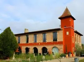 Château Fourclins Domaine privatif 15 personnes Parc & Bassin naturel Proche Toulouse
