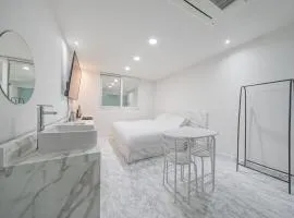 Hassen Sillim K2 Hotel