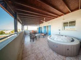 The Blue Mile w Jacuzzi