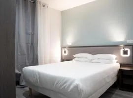 Aero Hotel
