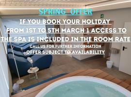 Almalux Jesolo Wellness & Spa 3 stelle superior – hotel w mieście Lido di Jesolo