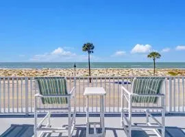 Pass-A-Grille Beach Retreat Unit 8