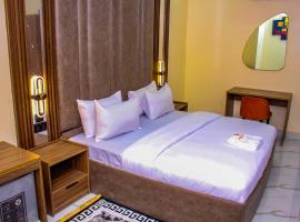 Soulmate Hotels and Suites, hotel com estacionamento em Mawere