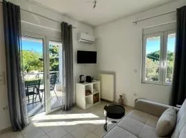Celene by Dia garden view apartment