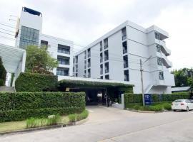 Tassana Place, hotel in Chonburi