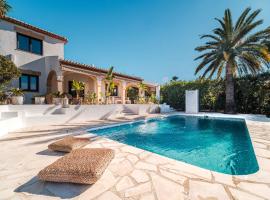 La Finca Blanca Javea, Hotel in El Tosalet