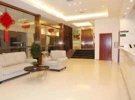 GreenTree Alliance Yichang East Yichang Station Hotel