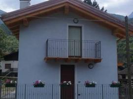 Casa Vacanze Chez Sapin, vacation home in Fenis