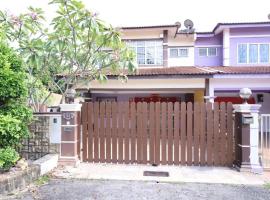 OYO Homes 90575 CK Bahau Homestay, hotel din Bahau