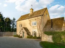 Cosy Farmhouse in Bibury - Dog Friendly & Hot Tub