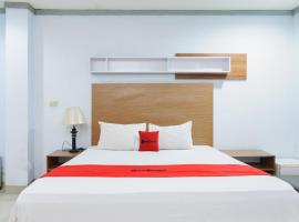 RedDoorz near Mitra Plaza Kota Banjarmasin – hotel w Banua Anyar