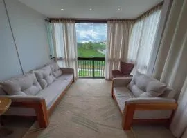 Apartamento com vista para a Serra