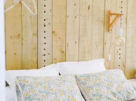 Studio calme en campagne proche plages & surf