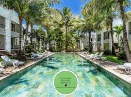 Le Népenthès Résidence Privée avec Piscine et Salle de Sport à 80 mètres de la plage