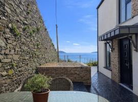 14 Dun Farraige, hotel v destinaci Cobh