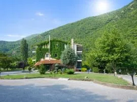 Agriani Hotel - Xanthi Pool & Mountain Views