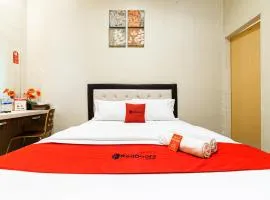 RedDoorz Plus near Universitas Sumatera Utara