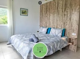 Studio Indian by IHR