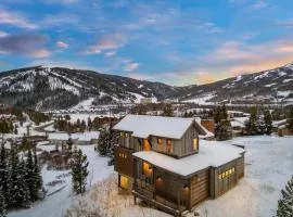 Big Sky Basin - Ski-In-Out, Hot Tub & Game Room