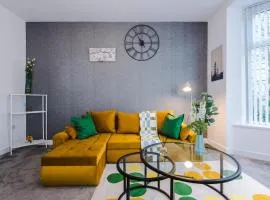 Group-Friendly Home near Manchester with Hot Tub and Private Cinema Room