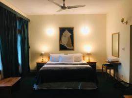 Terichmir View Hotel, hotel em Chitral