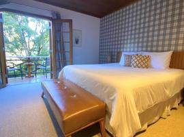 Tília Pousada de Charme, hotel em Campos do Jordão